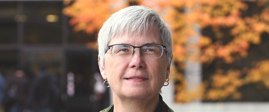 Leslie Weir to be honoured for her dedication to service, contribution to innovative initiatives, and collaborations to advance knowledge infrastructure in Canada
