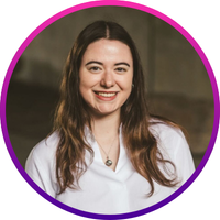 Melanie Plante Headshot