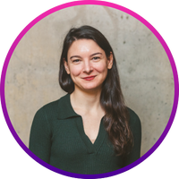 Francesca Brzezicki headshot.